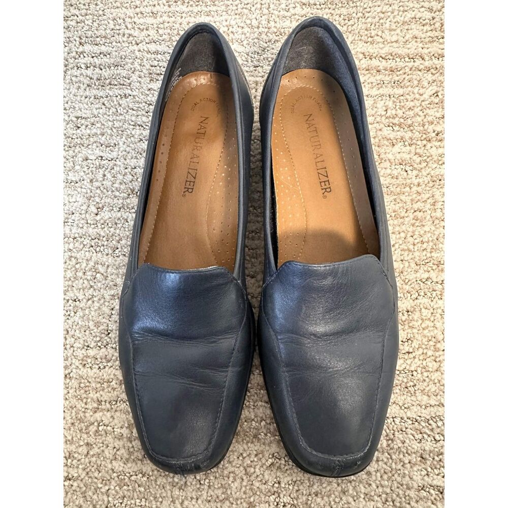 Naturalizer Womens 7.5S Slim Navy Blue Leather Comfort Loafers Work Career Shoes - Picture 2 of 5